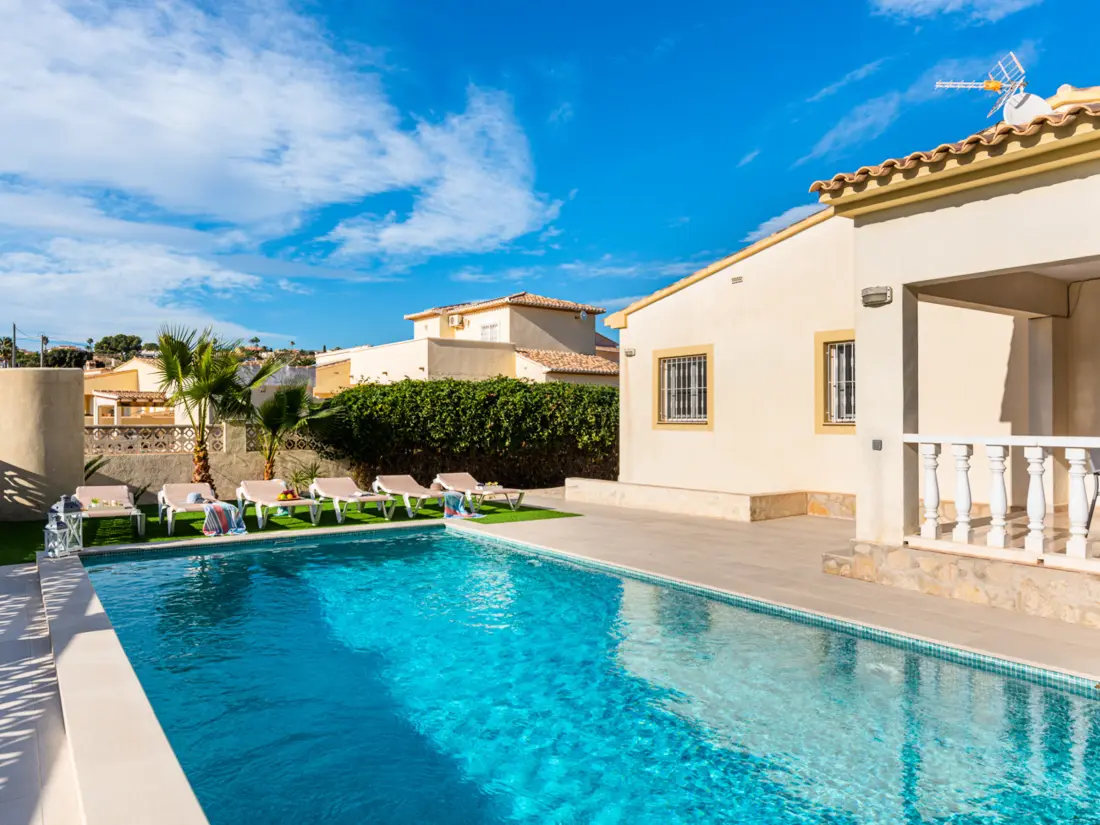 Maison de Vacances Calp 245