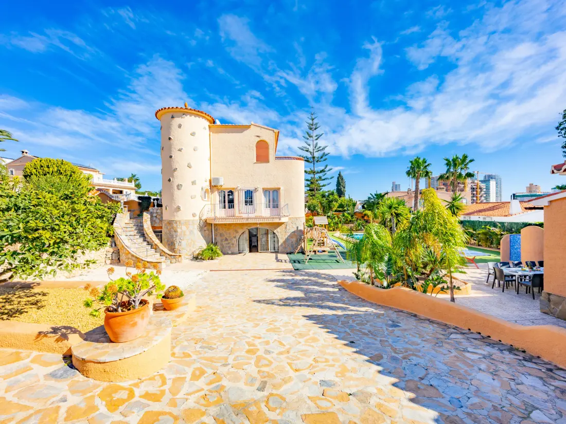Maison de Vacances Calp 248