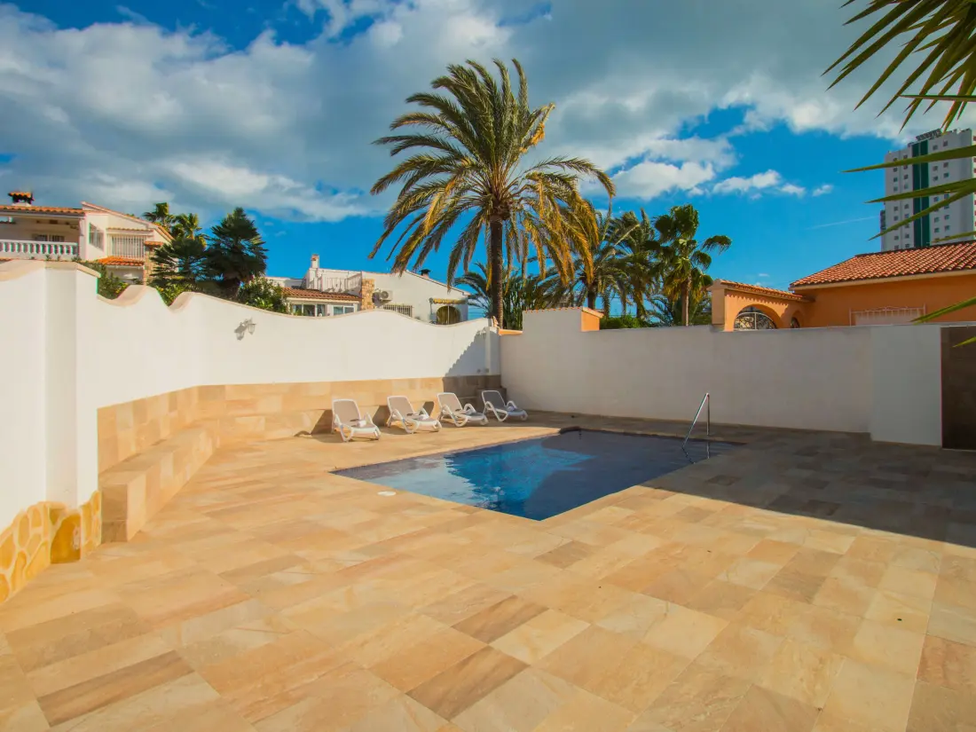 Maison de Vacances Calp 264