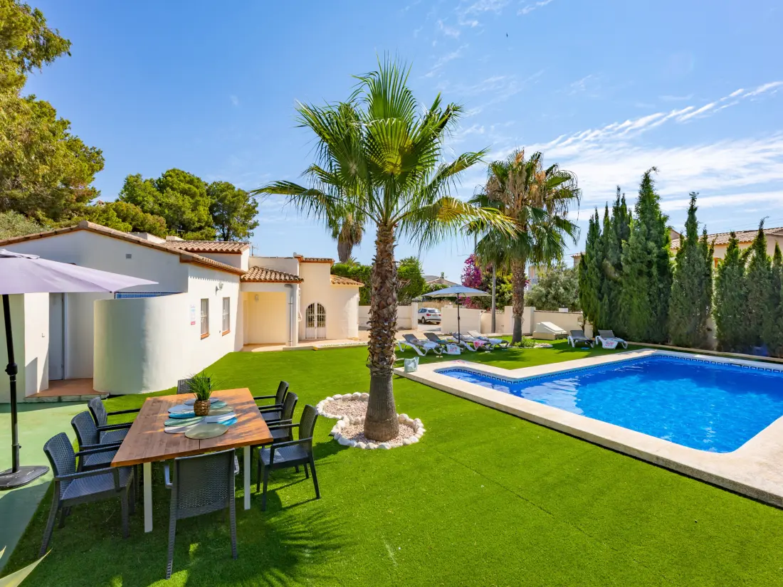 Maison de Vacances Calp 272
