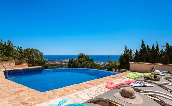 Maison de Vacances Calp 298