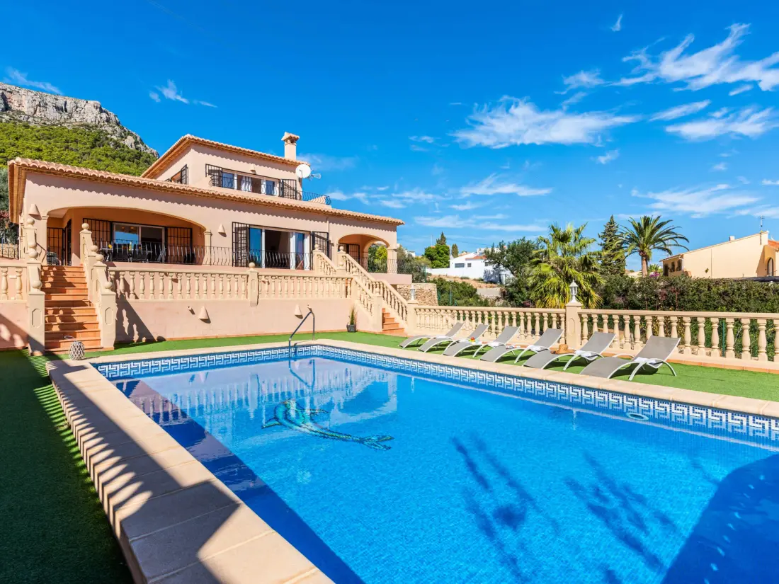 Maison de Vacances Calp 305