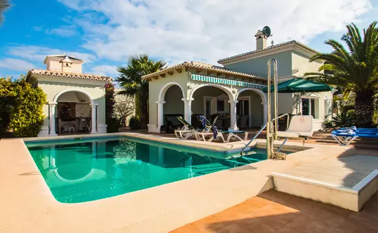 Maison de Vacances Calp 329