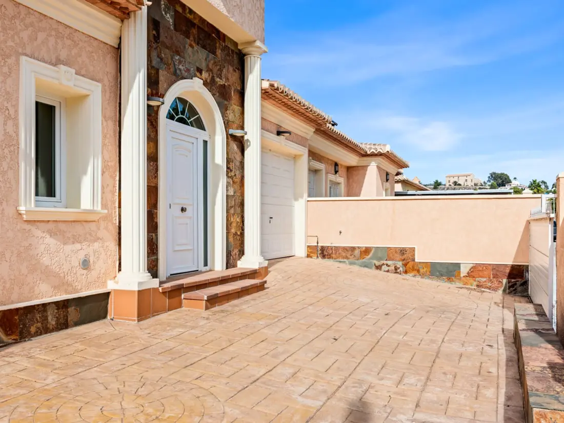 Maison de Vacances Calp 330