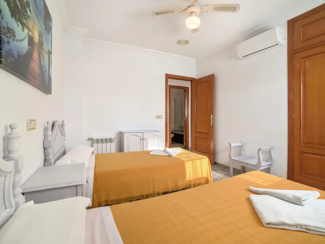 Maison de Vacances Calp 351