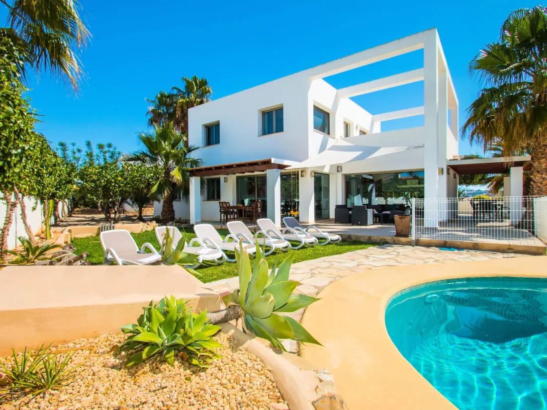 Maison de Vacances Calp 353