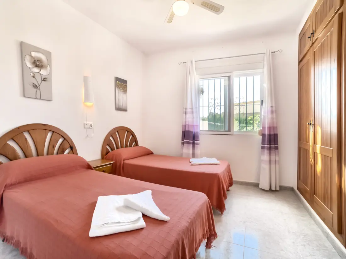 Maison de Vacances Calp 357