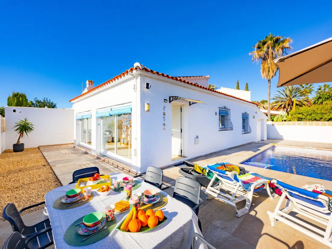 Maison de Vacances Calp 395
