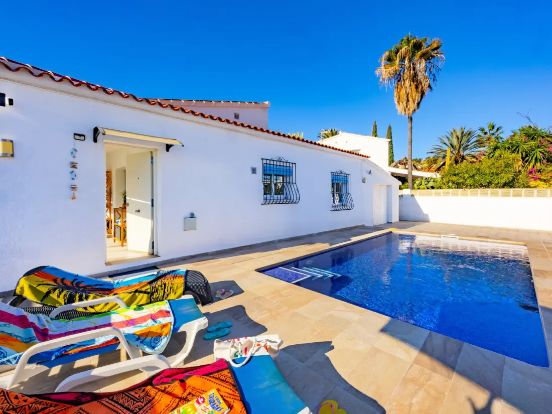 Maison de Vacances Calp 395