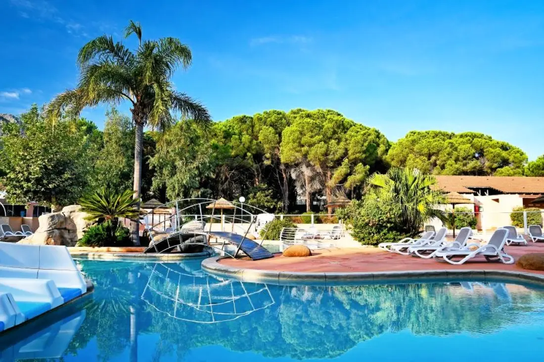 Camping International  3 étoiles★★★