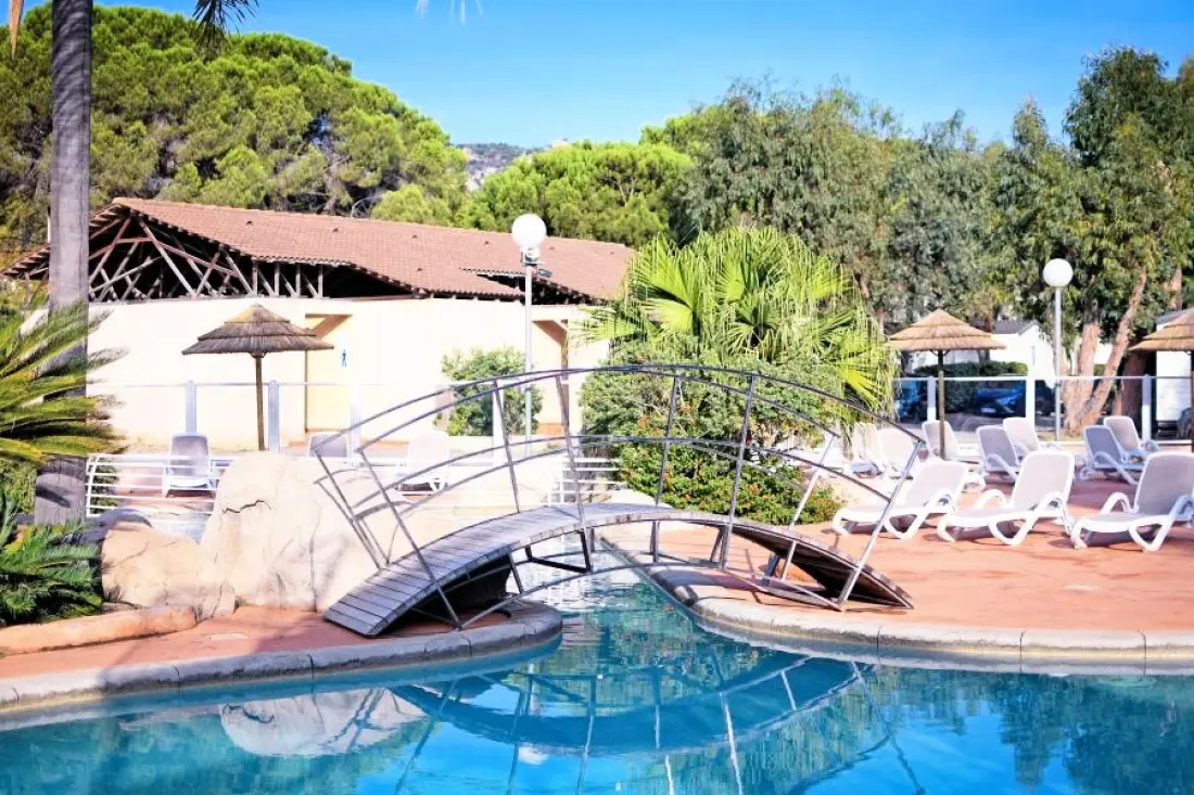 Camping International  3 étoiles★★★