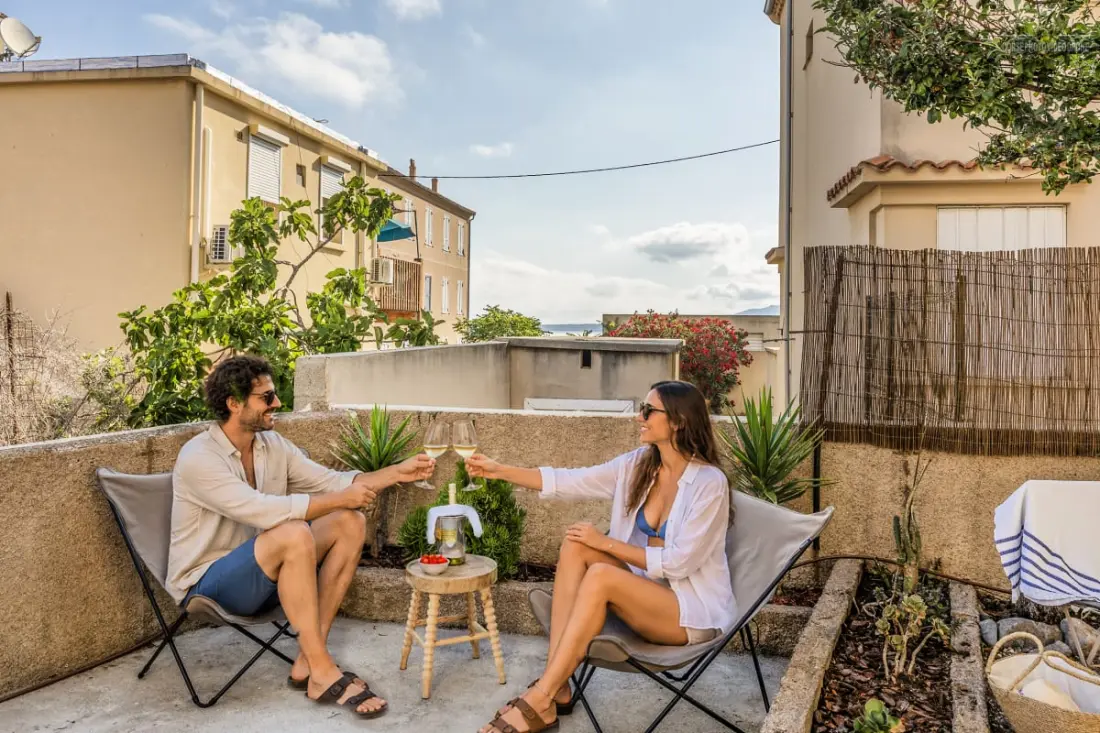 Casa François – Appartement Rénové à 100 M De La Plage De Calvi