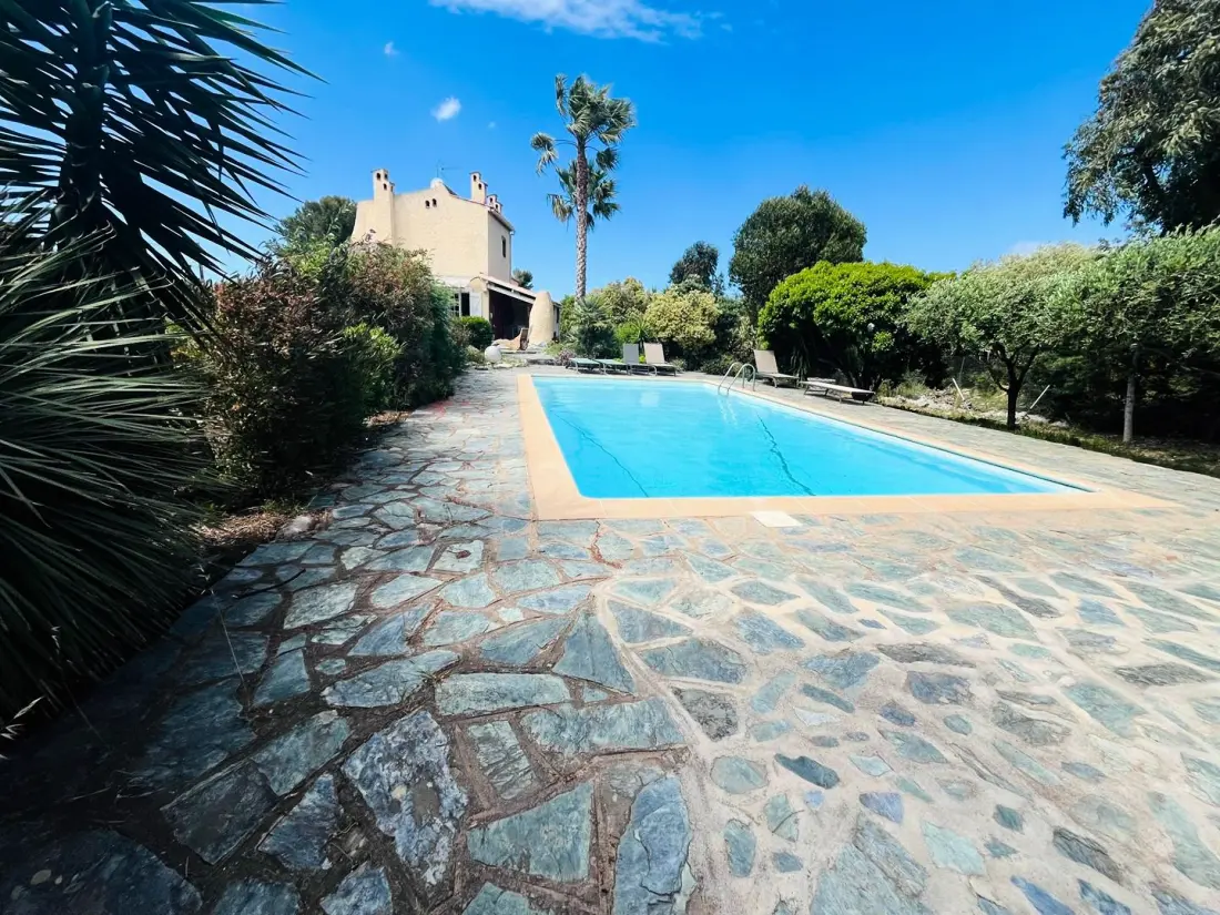 Résidence Cal200-001-calvi