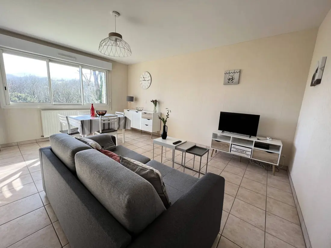 Location de Vacances Cambo-les-Bains 33