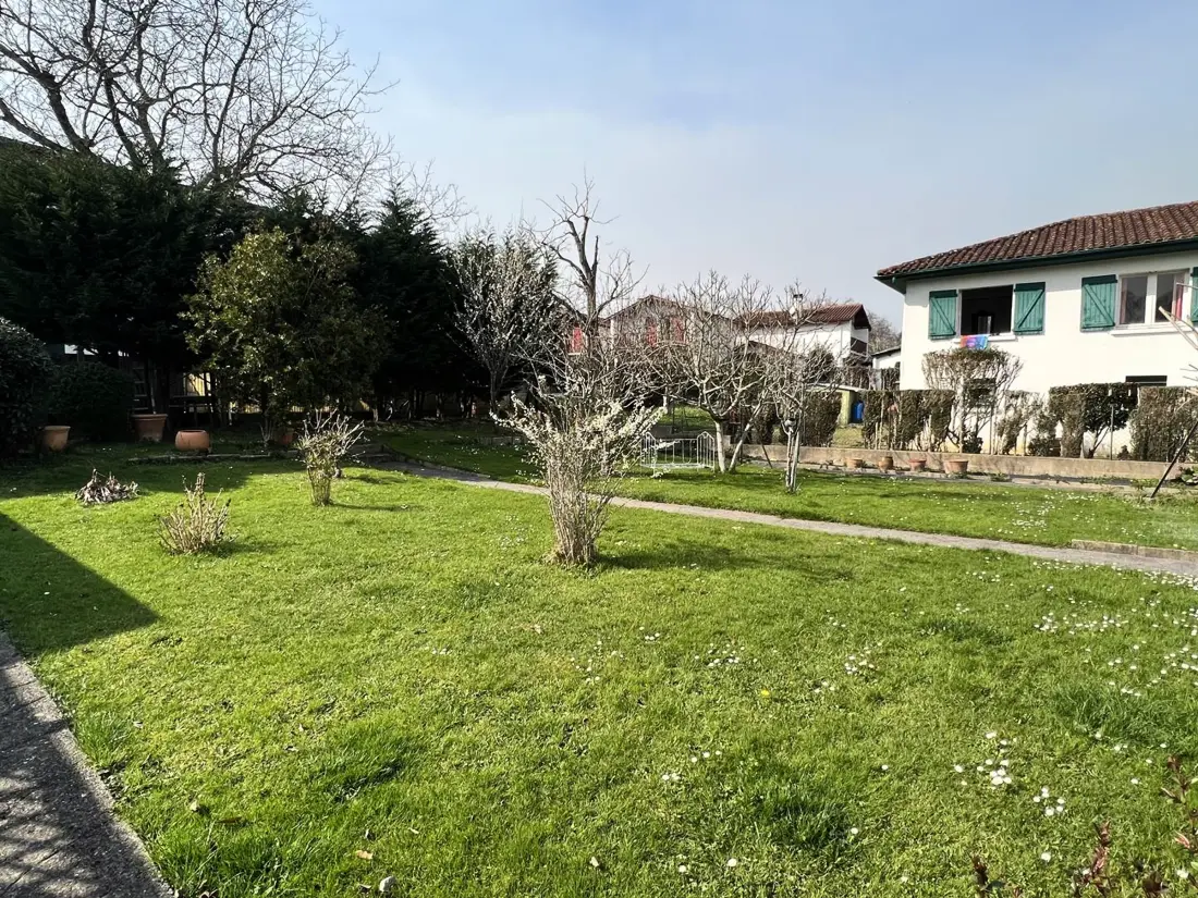 Location de Vacances Cambo-les-Bains 79
