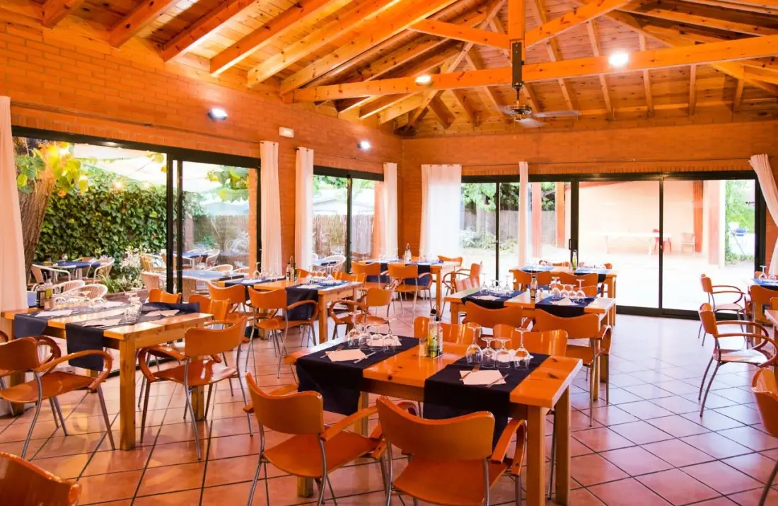 Camping La Llosa by Viajes Velero