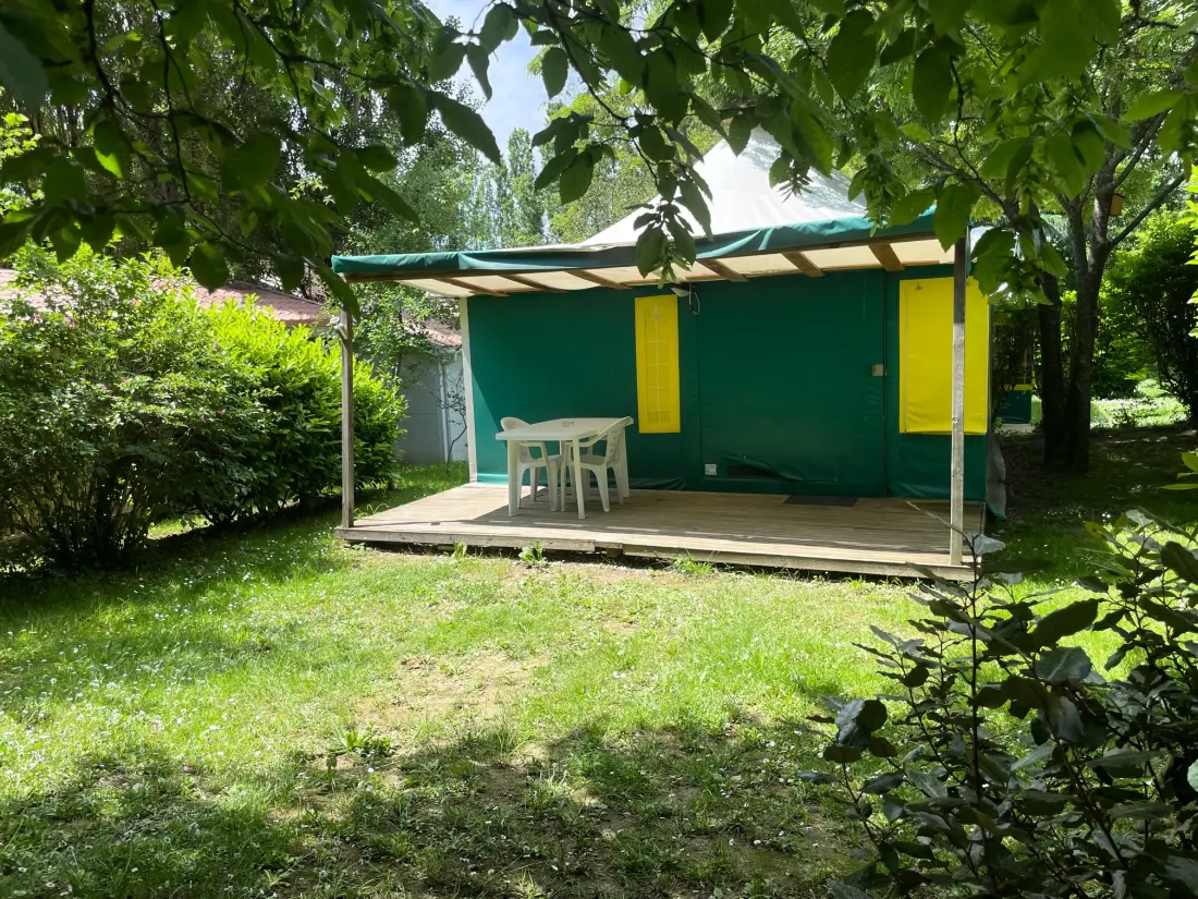 Flower Camping LA PIBOLA 3 étoiles★★★