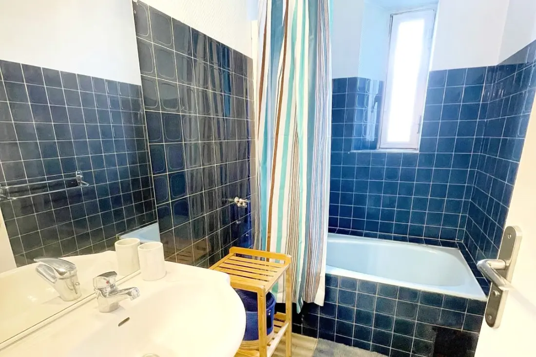 Appartement Avec Balcon - Vue Sur Mer