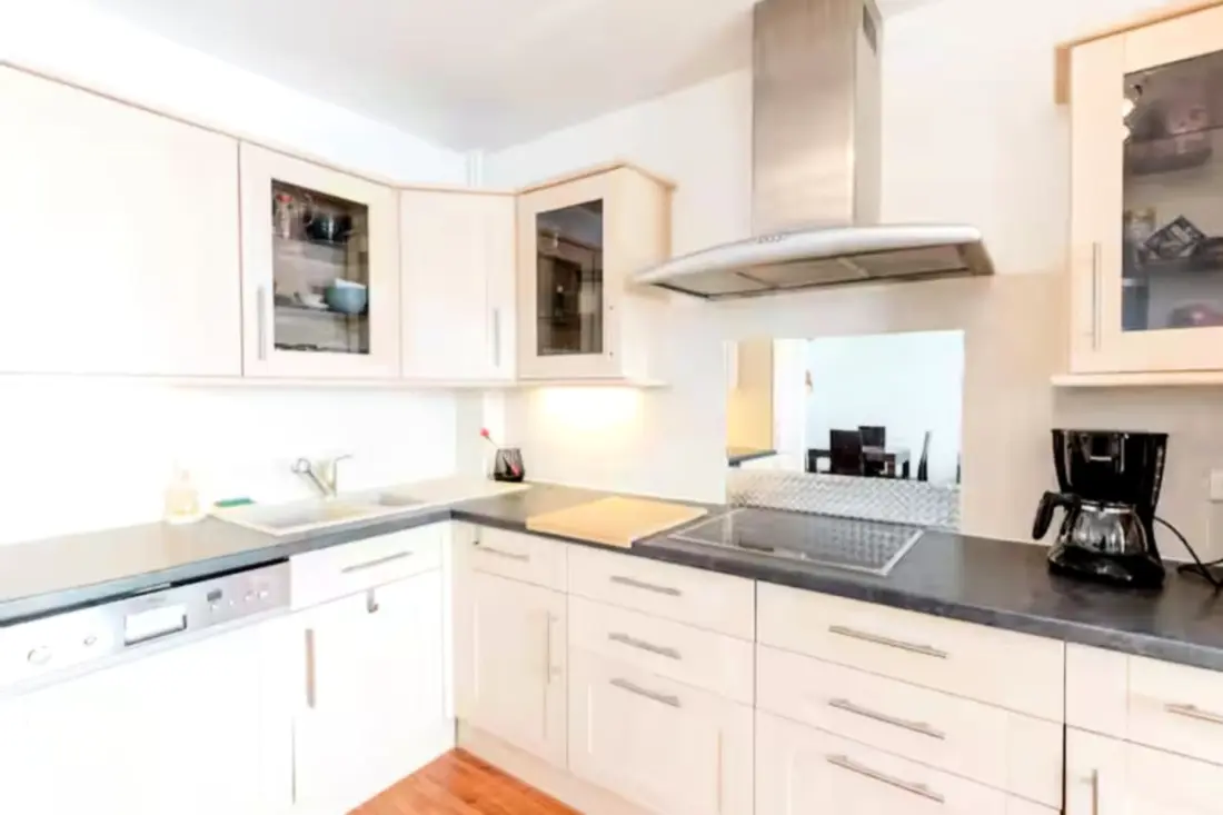 Appartement Avec Balcon Et Parking Privé à Cannes