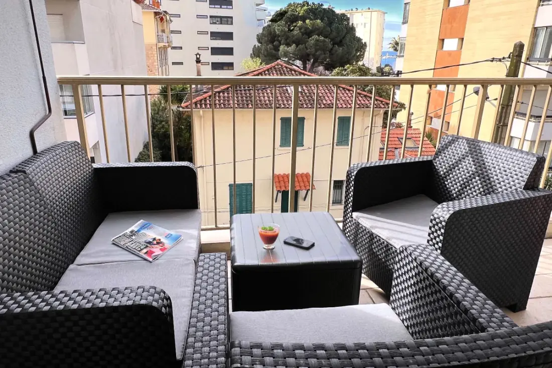 Apt Avec Terrasse à Cannes à 5 Min De La Plage