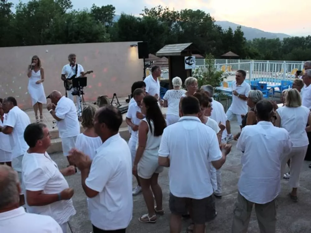 Camping Parc Bellevue 4 étoiles★★★★