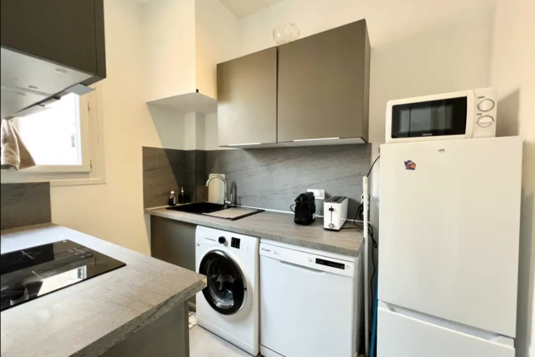 Cannes : Appartement 38m² Vue Mer, Proche Centre
