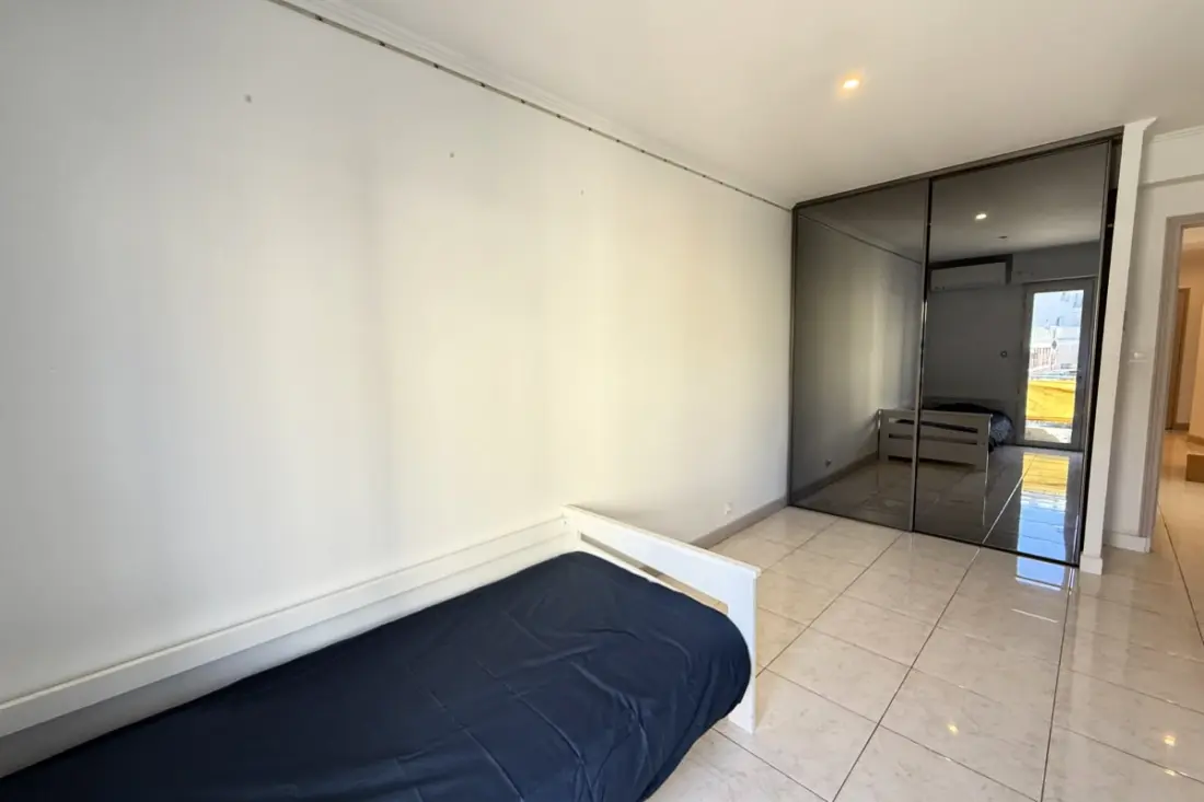 Cannes Centre – Grand 3 Chambres Avec Terrasse