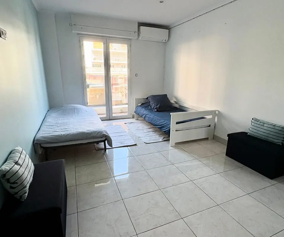 Cannes Centre – Grand 3 Chambres Avec Terrasse