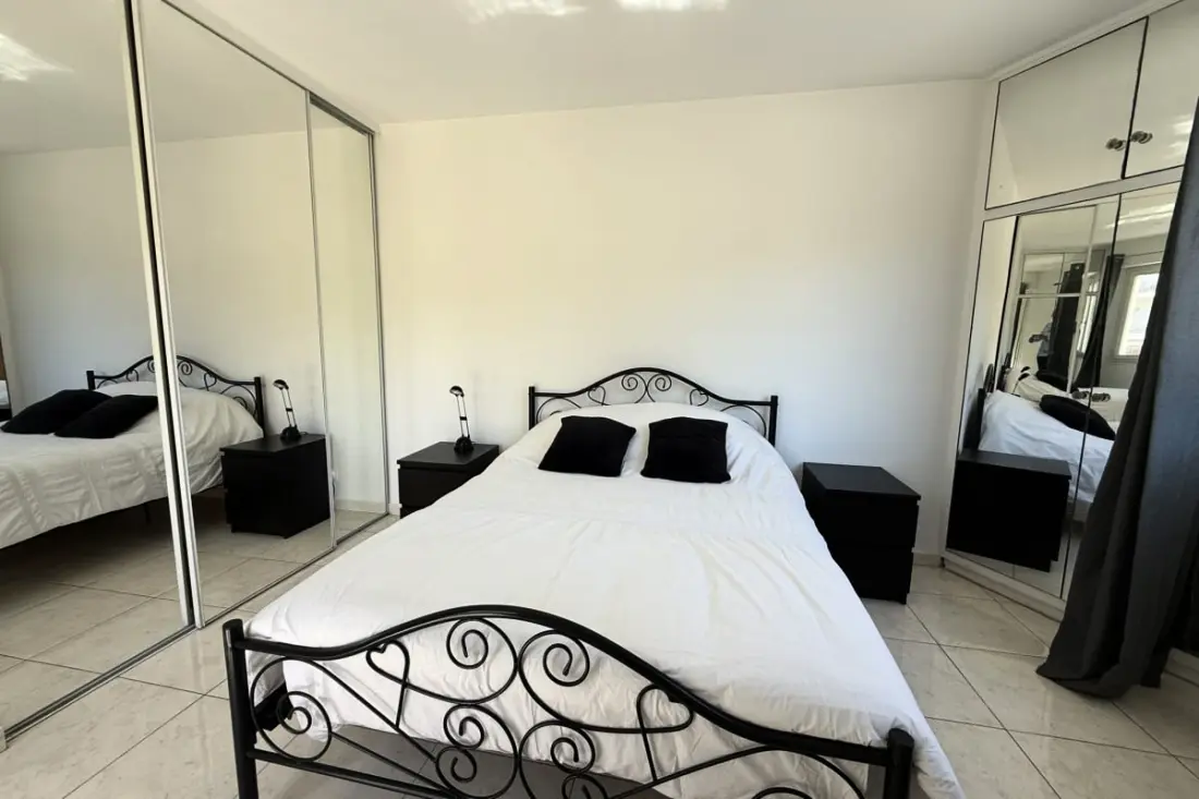 Cannes Centre – Grand 3 Chambres Avec Terrasse