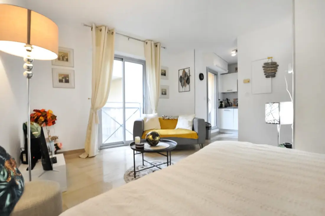 Joli Studio Pour Deux, Proche Des Plages De Cannes