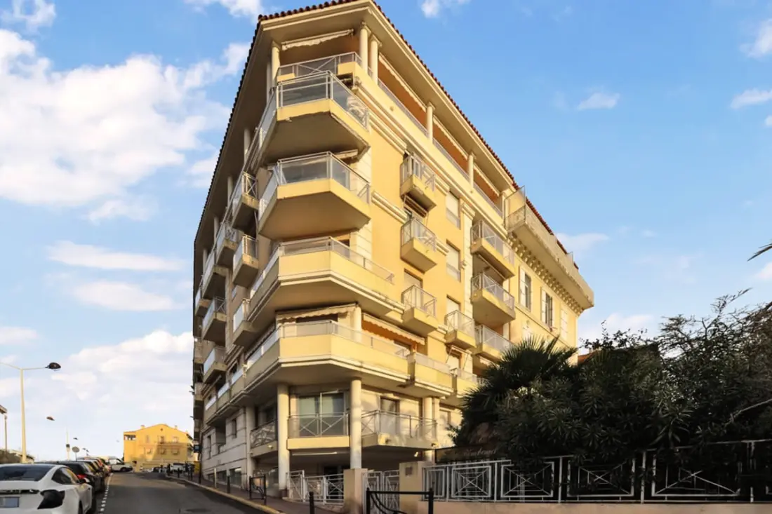 Joli Studio Pour Deux, Proche Des Plages De Cannes
