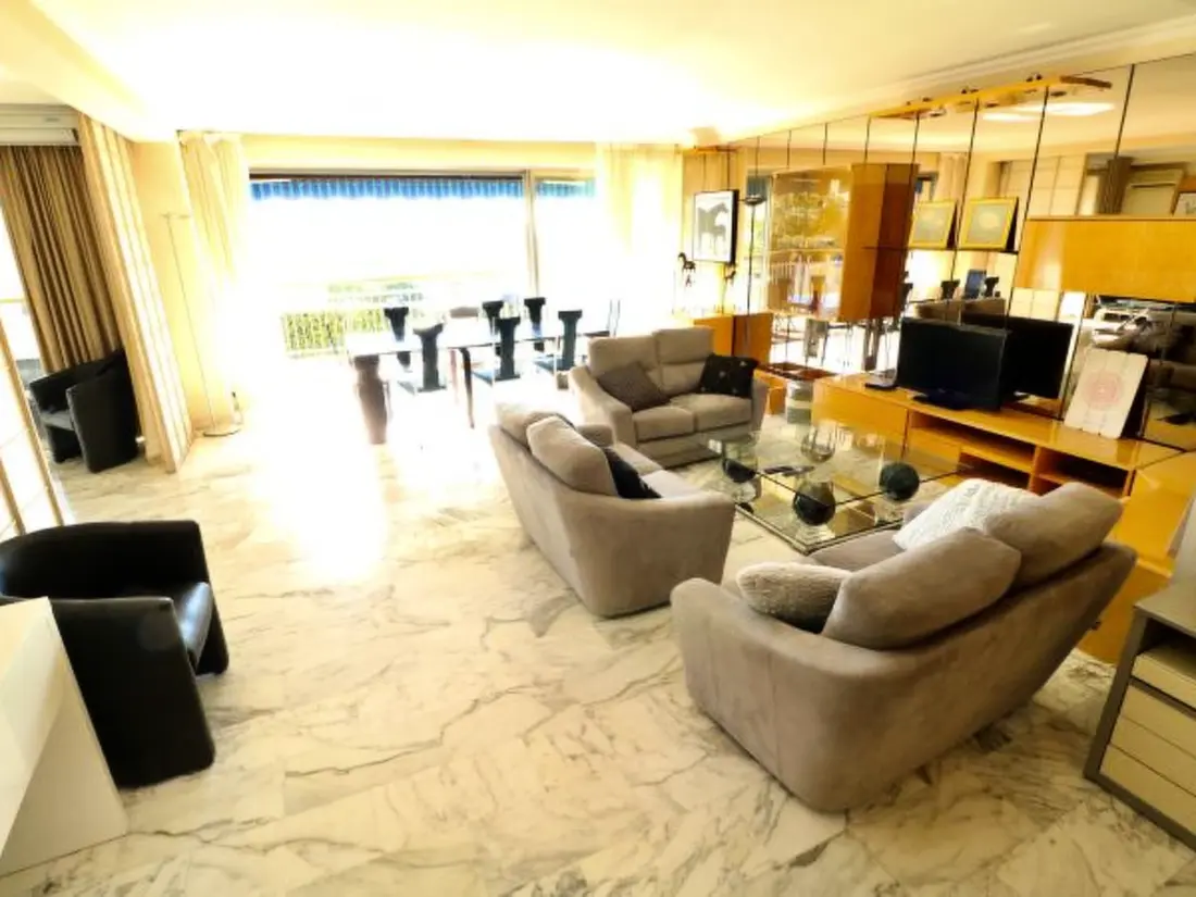 Location de Vacances Cannes