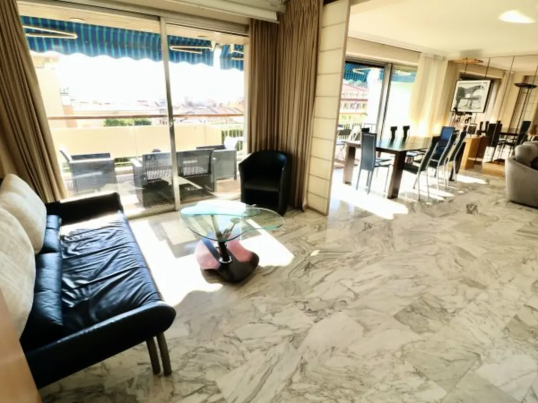 Location de Vacances Cannes