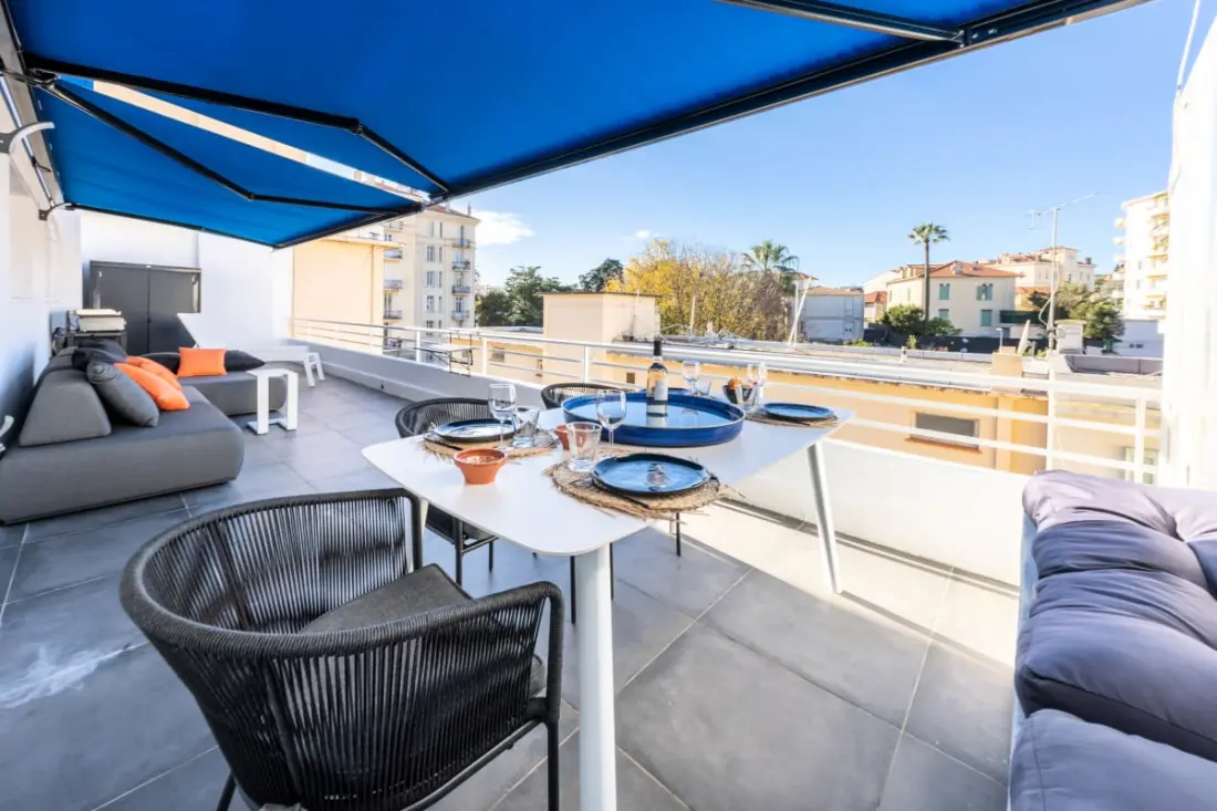 06az - Appartement Avec Terrasse 10min Du Palais