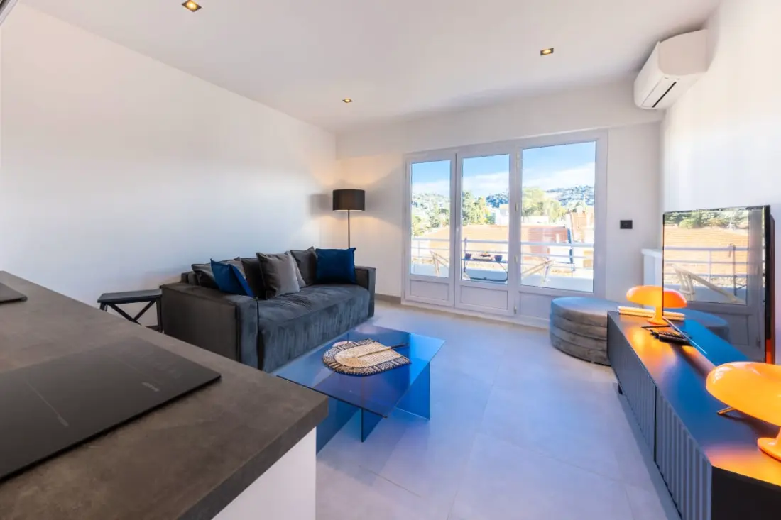 06az - Appartement Avec Terrasse 10min Du Palais