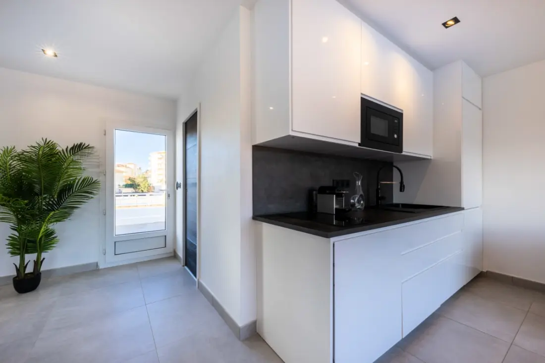 06az - Appartement Avec Terrasse 10min Du Palais