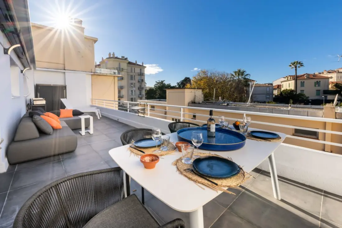 06az - Appartement Avec Terrasse 10min Du Palais