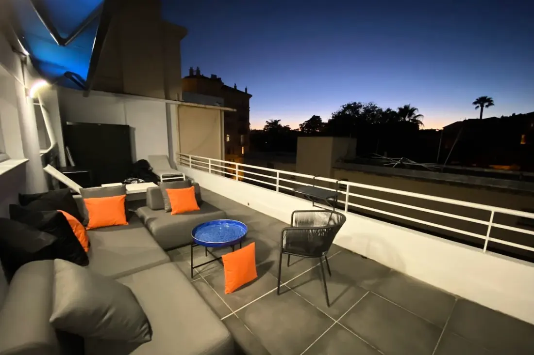 06az - Appartement Avec Terrasse 10min Du Palais