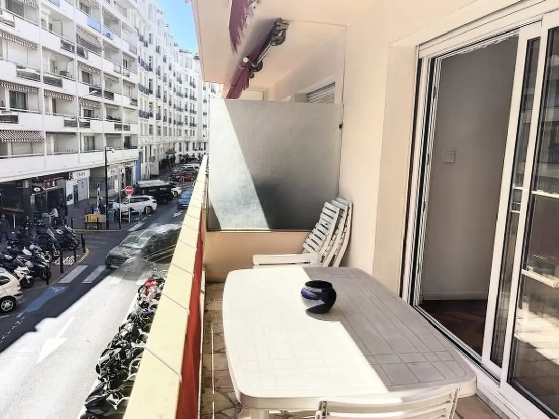 Résidence 1 bedroom Latour Maubourg 245