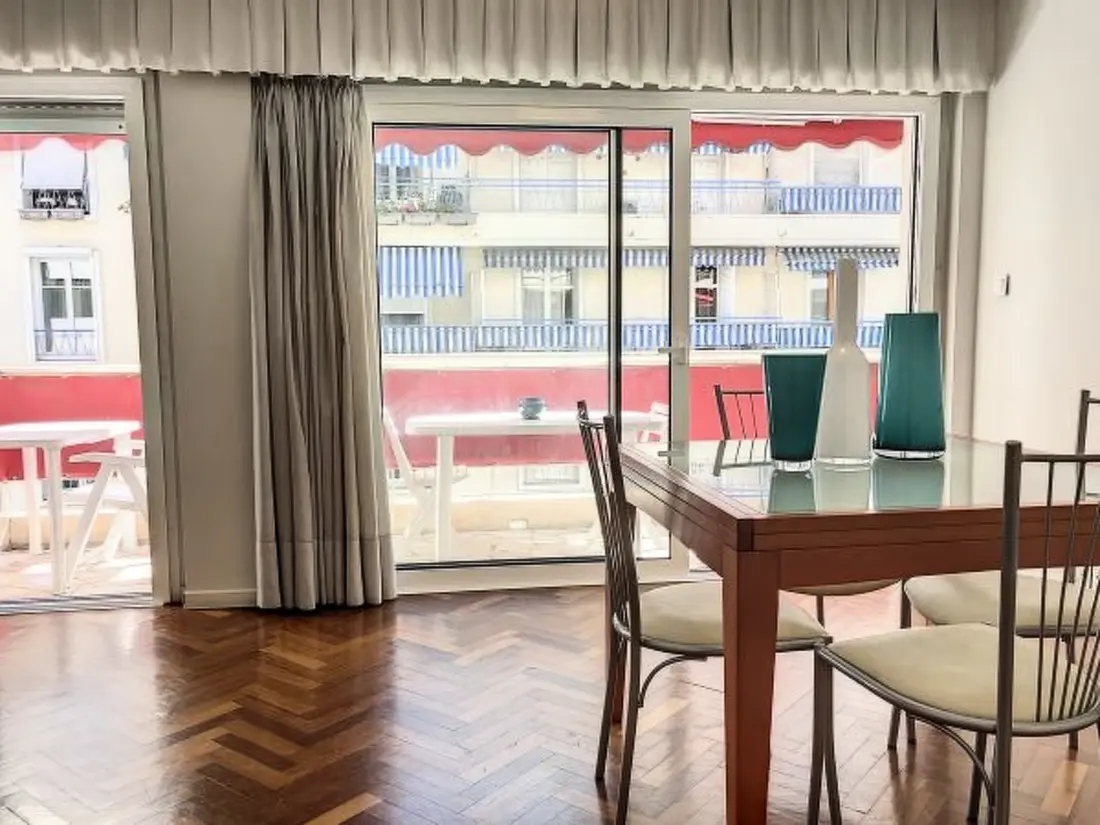 Résidence 1 bedroom Latour Maubourg 245