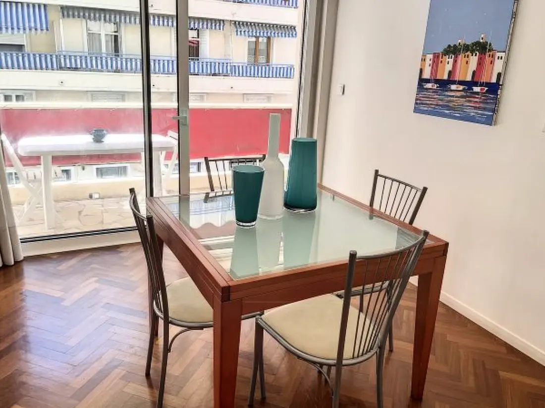 Résidence 1 bedroom Latour Maubourg 245