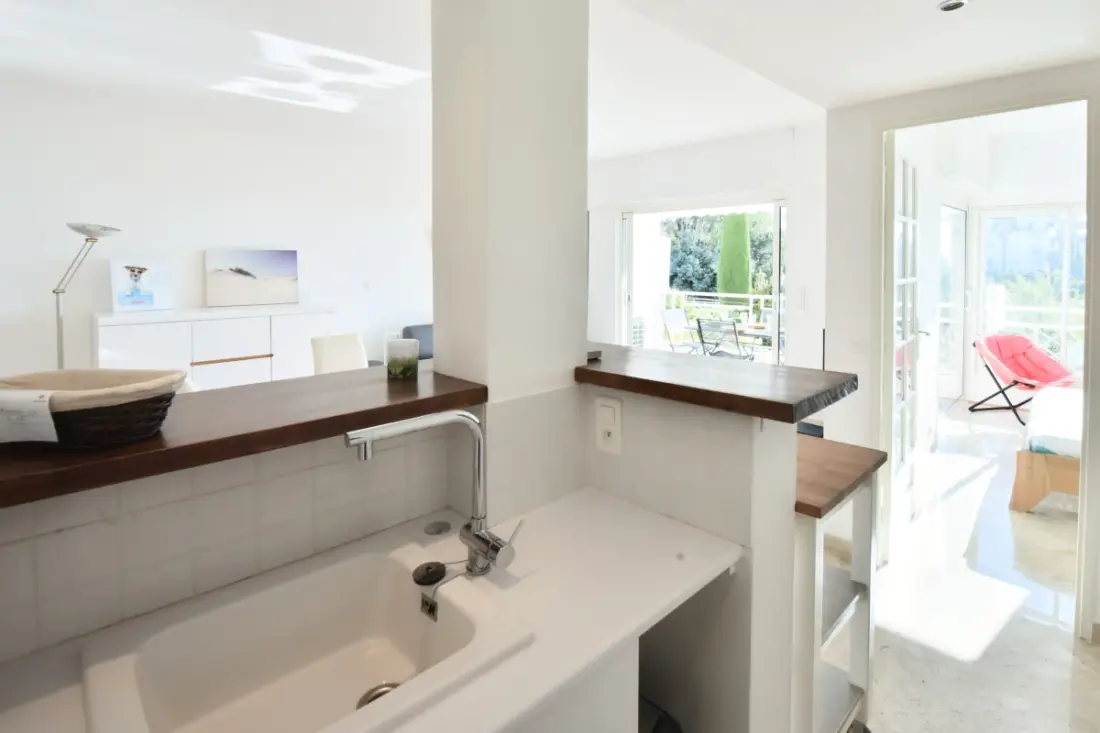 Résidence 2p Avec Terrasse, Vue Mer, Piscine Et Parking