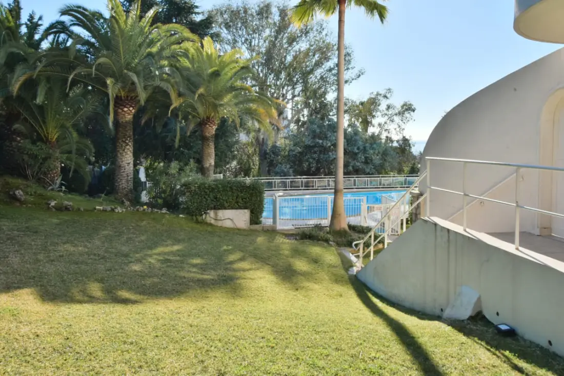 Résidence 2p Avec Terrasse, Vue Mer, Piscine Et Parking