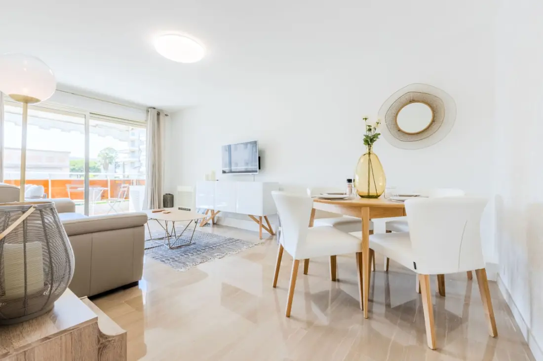 Résidence 2p De Style Avec Terrasse, Plages Et Commerces à Pied