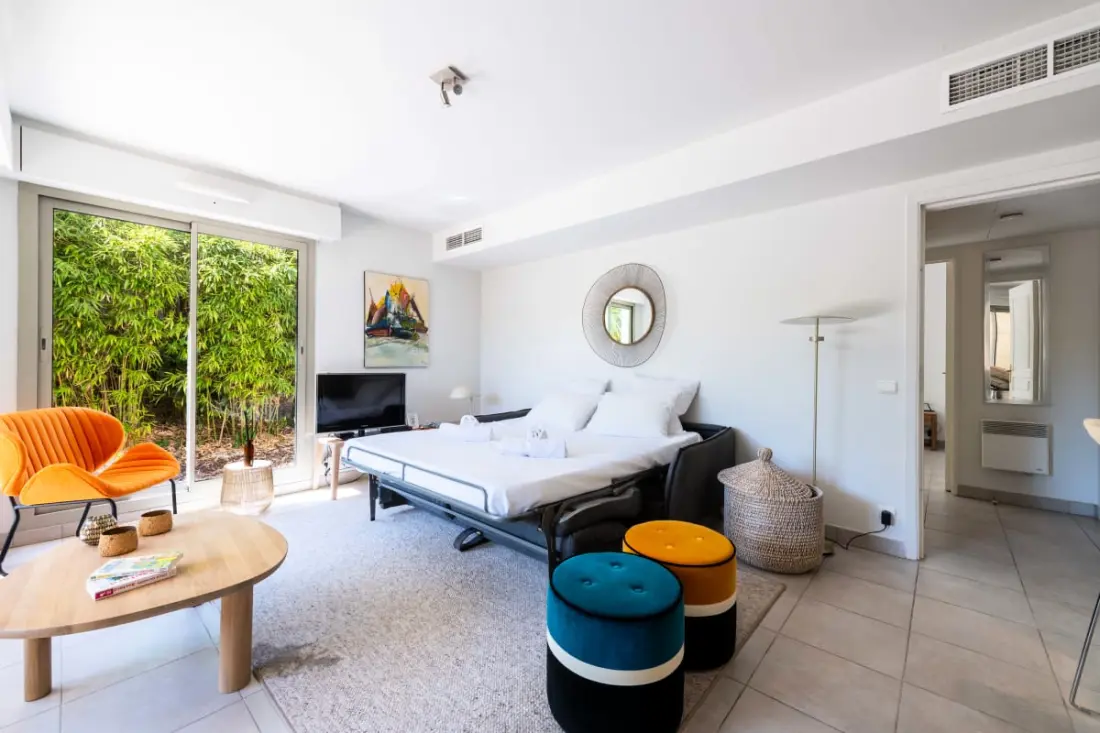 Résidence 2p Rez-de-jardin Avec Piscine – Calme, Parking Privé