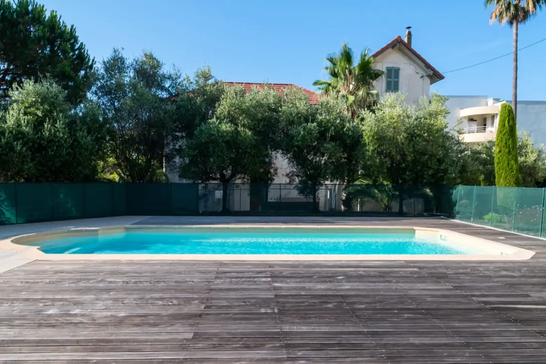 Résidence 2p Rez-de-jardin Avec Piscine – Calme, Parking Privé