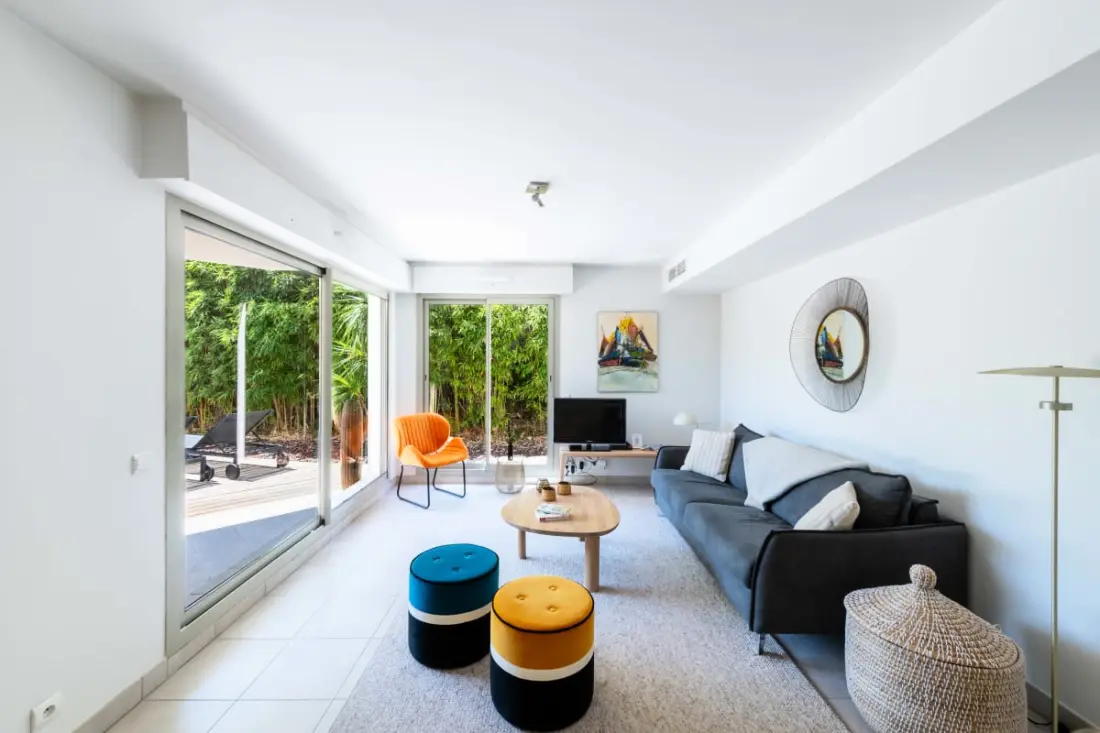 Résidence 2p Rez-de-jardin Avec Piscine – Calme, Parking Privé