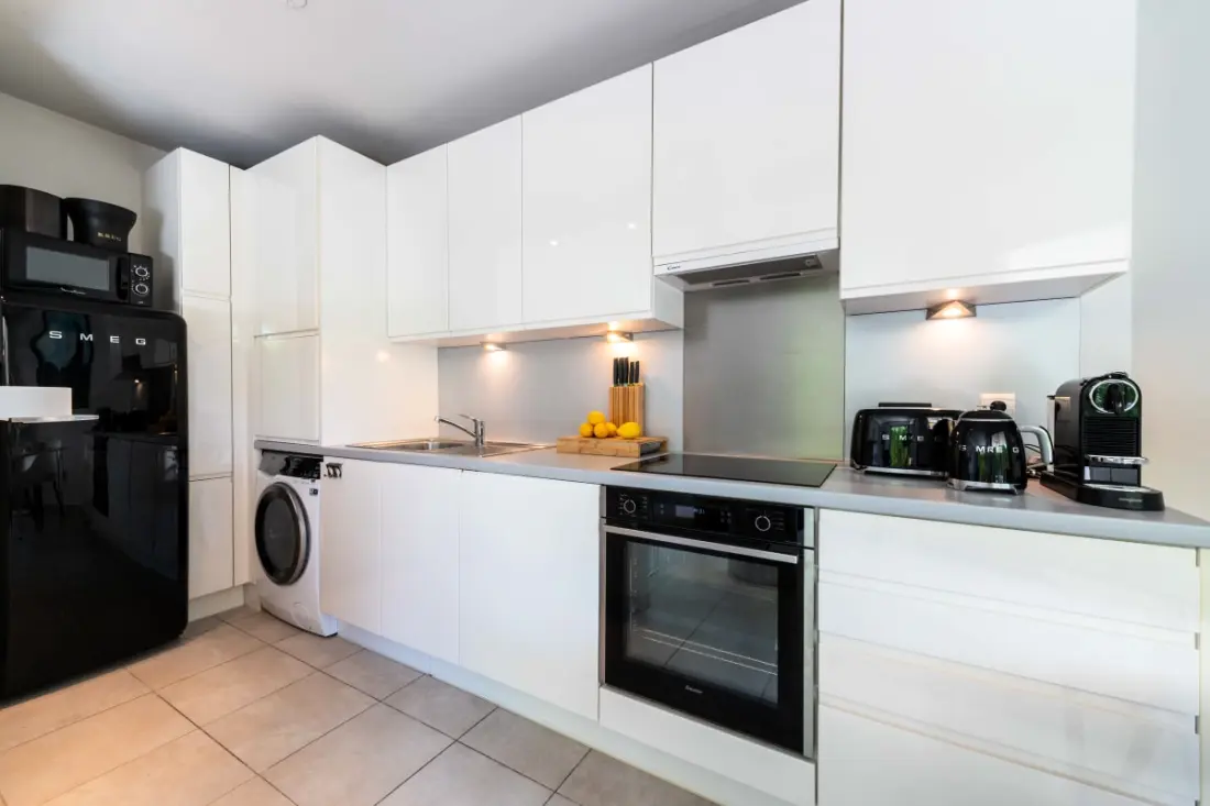 Résidence 2p Rez-de-jardin Avec Piscine – Calme, Parking Privé