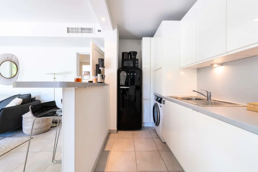 Résidence 2p Rez-de-jardin Avec Piscine – Calme, Parking Privé