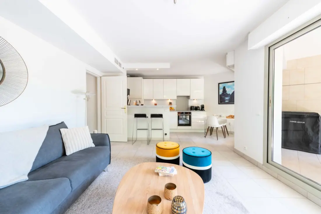 Résidence 2p Rez-de-jardin Avec Piscine – Calme, Parking Privé